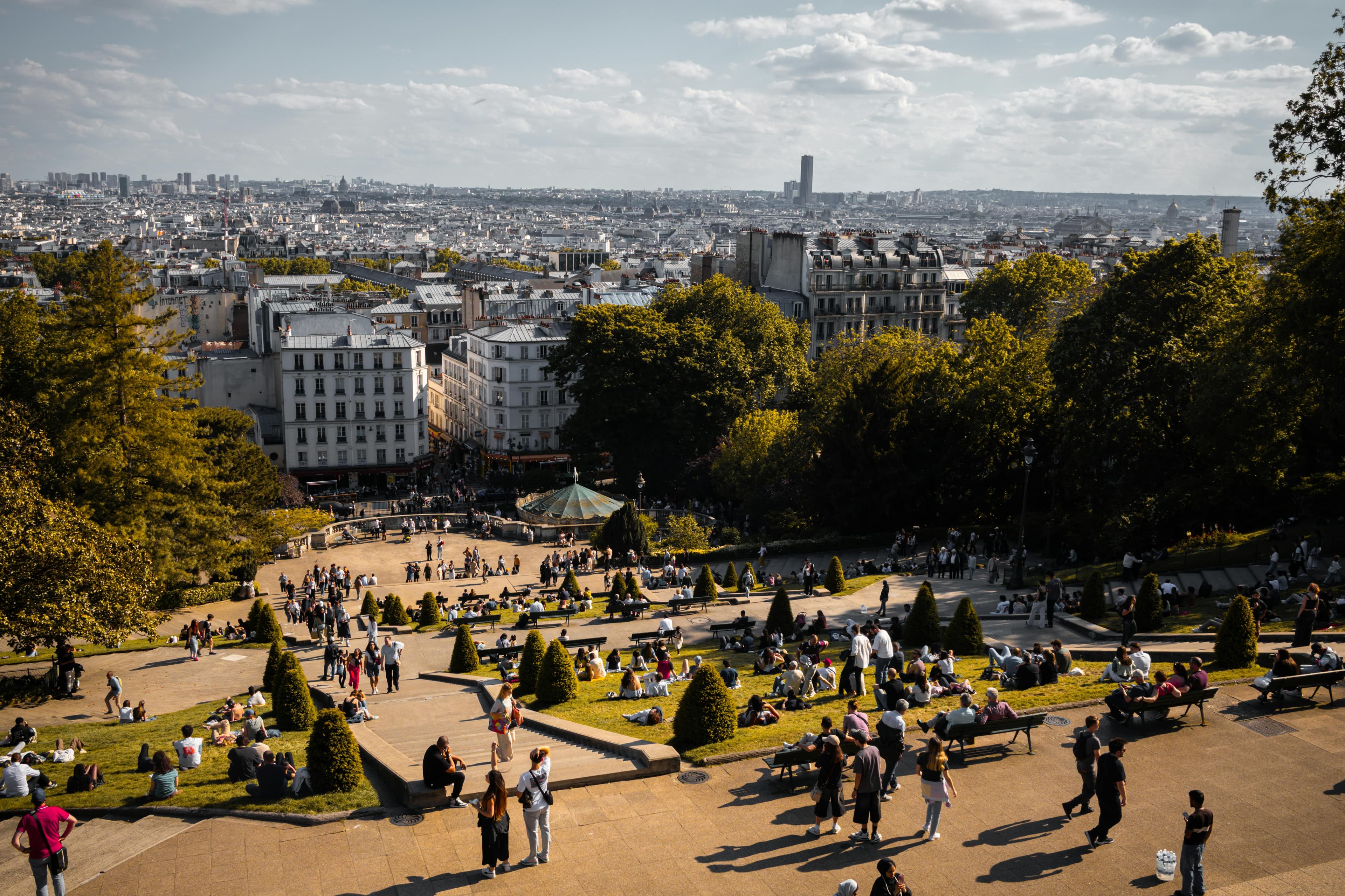 PARIS